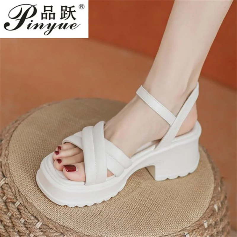 7cm High-heel Lace-free Women's Massage Slippers Sneakers Shoes Comfortable Sandals Sport Classic Sandals 33--39
7cm High-heel Lace-free Women's Massage Slippers Sneakers Shoes Comfortable Sandals Sport Classic Sandals 33--39