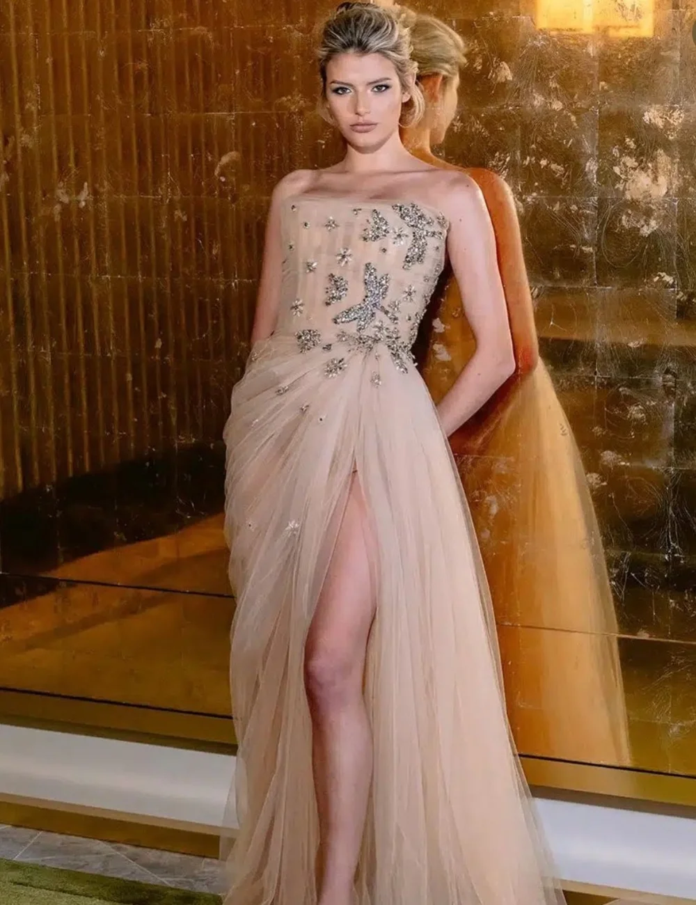 Изысканные платья для выпускного вечера на заказ: плиссированные, без бретелек, с вышитым сетчатым узором и пайетками, простые и изысканные
Изысканные платья для выпускного вечера на заказ: плиссированные, без бретелек, с вышитым сетчатым узором и пайетками, простые и изысканные