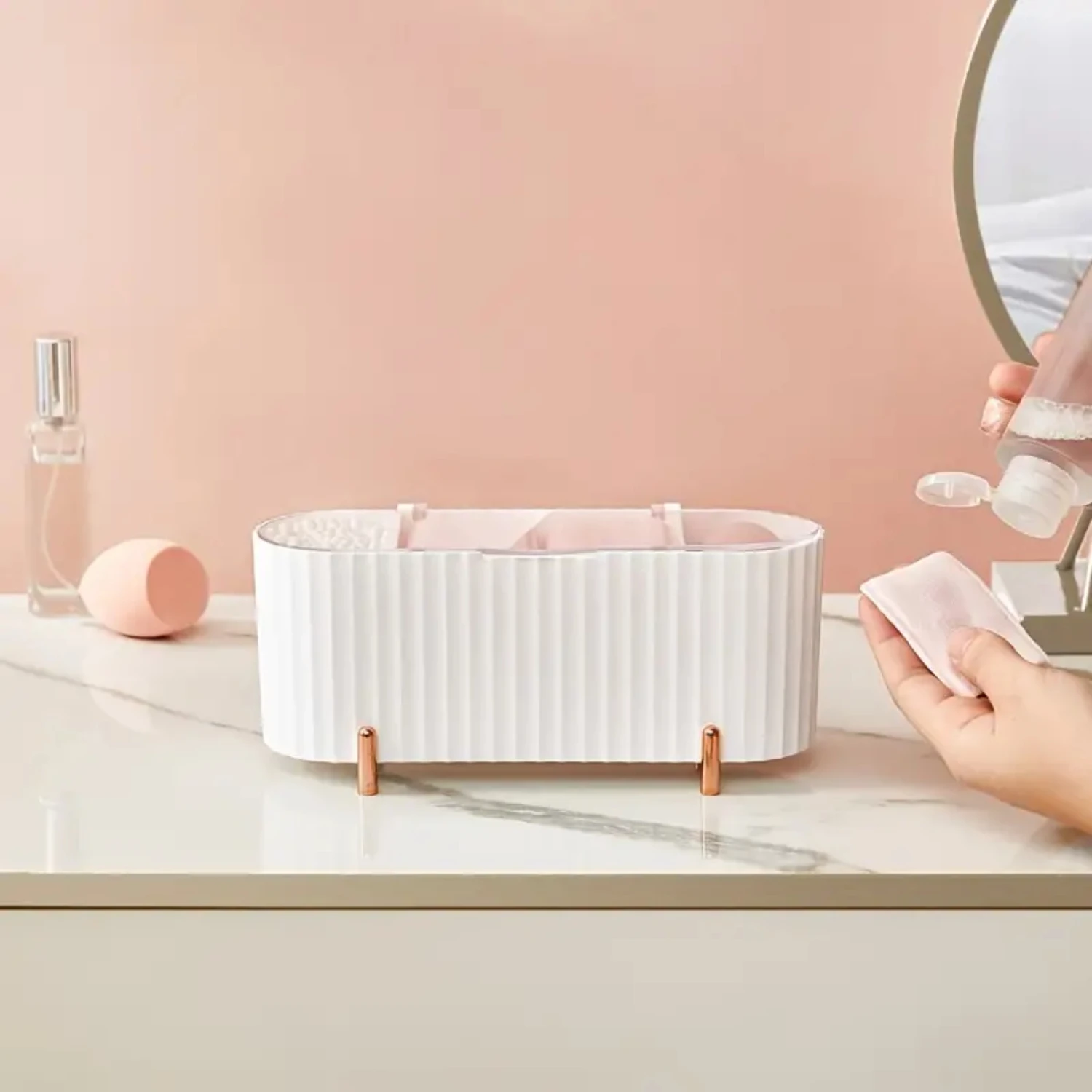 Elegant Dustproof Desktop Cosmetic Storage Box with Beauty Egg Tray - Organize Your Makeup and Jewelry in Style! Ideal for Bathr
Elegant Dustproof Desktop Cosmetic Storage Box with Beauty Egg Tray - Organize Your Makeup and Jewelry in Style! Ideal for Bathr