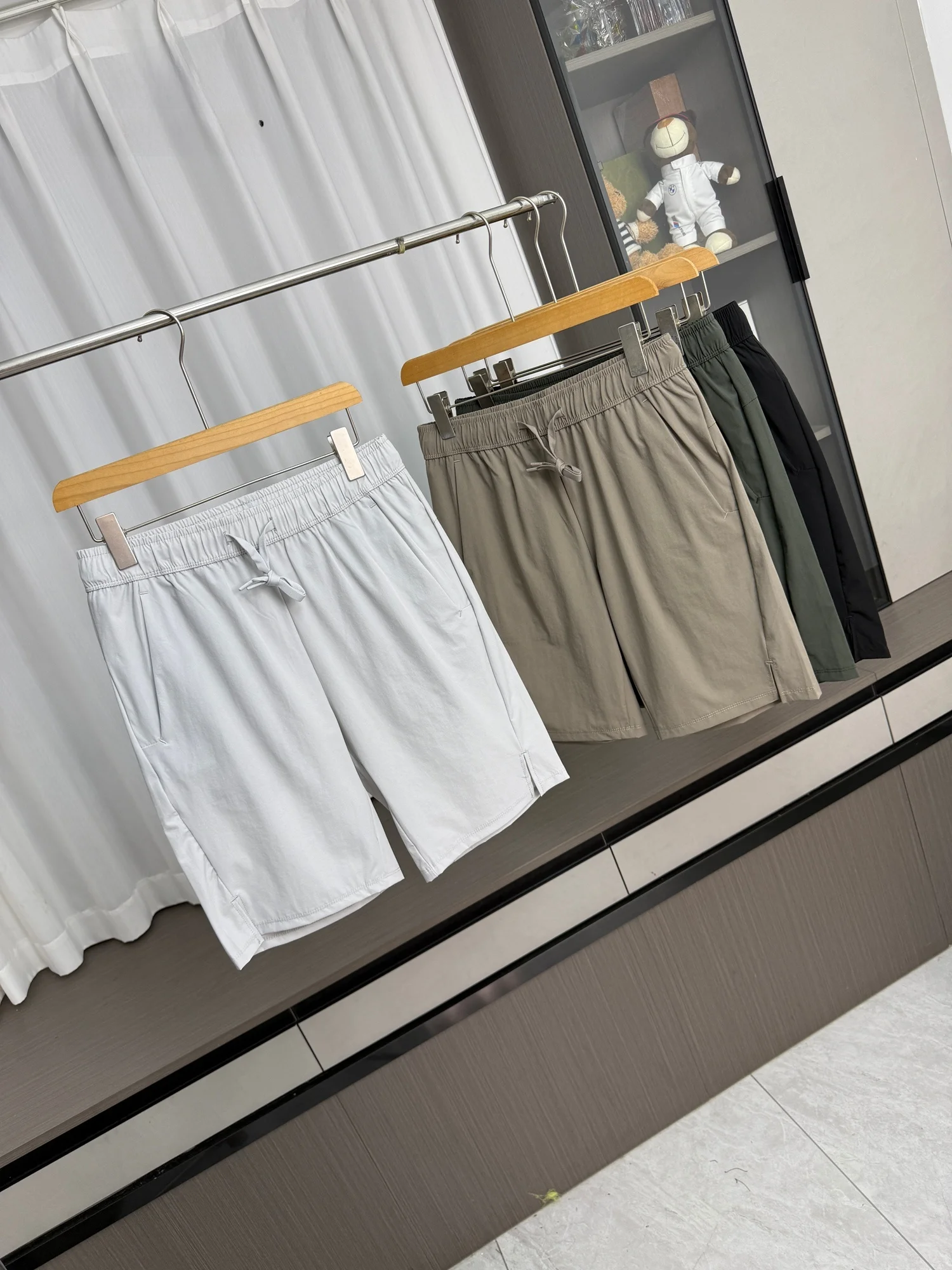 Functional Quick Dry Breathable Moisture Wicking Outdoor Summer Elastic Waist Sports Casual Shorts Trendy Youth Loose Fit
Functional Quick Dry Breathable Moisture Wicking Outdoor Summer Elastic Waist Sports Casual Shorts Trendy Youth Loose Fit