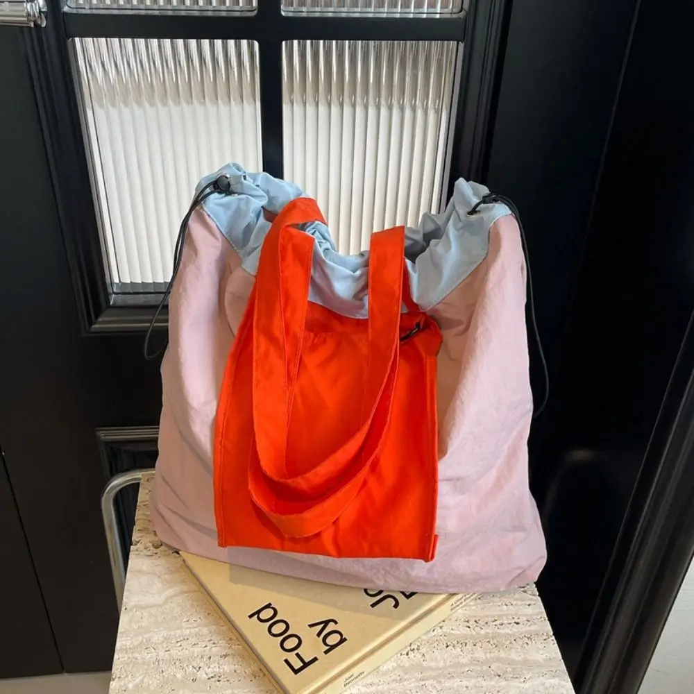 Color Blocked Nylon Shoulder Bag Handbag Reusable Drawstring Bag Large Capacity Waterproof Foldable Shopping Bag Travel
Color Blocked Nylon Shoulder Bag Handbag Reusable Drawstring Bag Large Capacity Waterproof Foldable Shopping Bag Travel