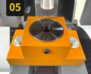 New Condition Hydraulic Metal Sheet Iron Worker Multi-purpose Punching Shearing Bending Notching Machine Heavy-Duty 220V/380V
New Condition Hydraulic Metal Sheet Iron Worker Multi-purpose Punching Shearing Bending Notching Machine Heavy-Duty 220V/380V