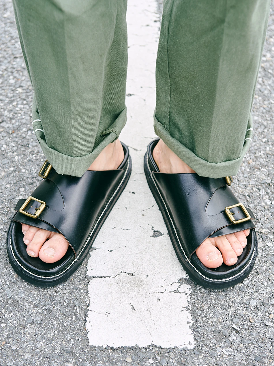 KOWM cow Leather casual Out men's summer casual Outdoor Women Upstream Shoes Breathable Aqua Shoes Sandals Wading Beach Sneaker
KOWM cow Leather casual Out men's summer casual Outdoor Women Upstream Shoes Breathable Aqua Shoes Sandals Wading Beach Sneaker