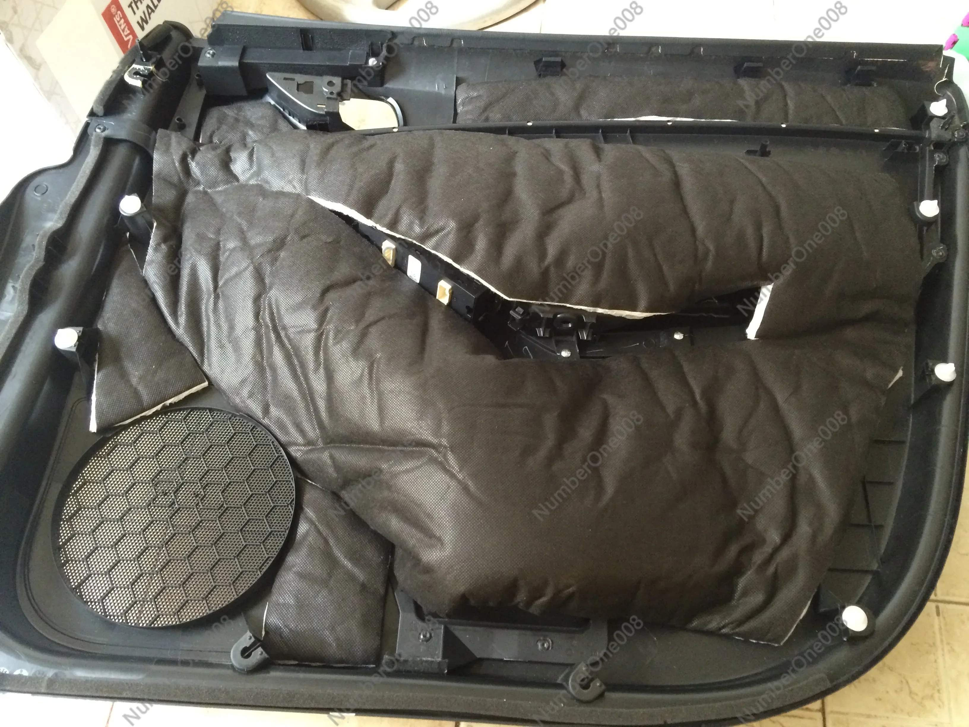 Original Sound Insulation Cotton for The Car, Black, Modified for The Whole Car, Universal Self-adhesive Environmentally
Original Sound Insulation Cotton for The Car, Black, Modified for The Whole Car, Universal Self-adhesive Environmentally