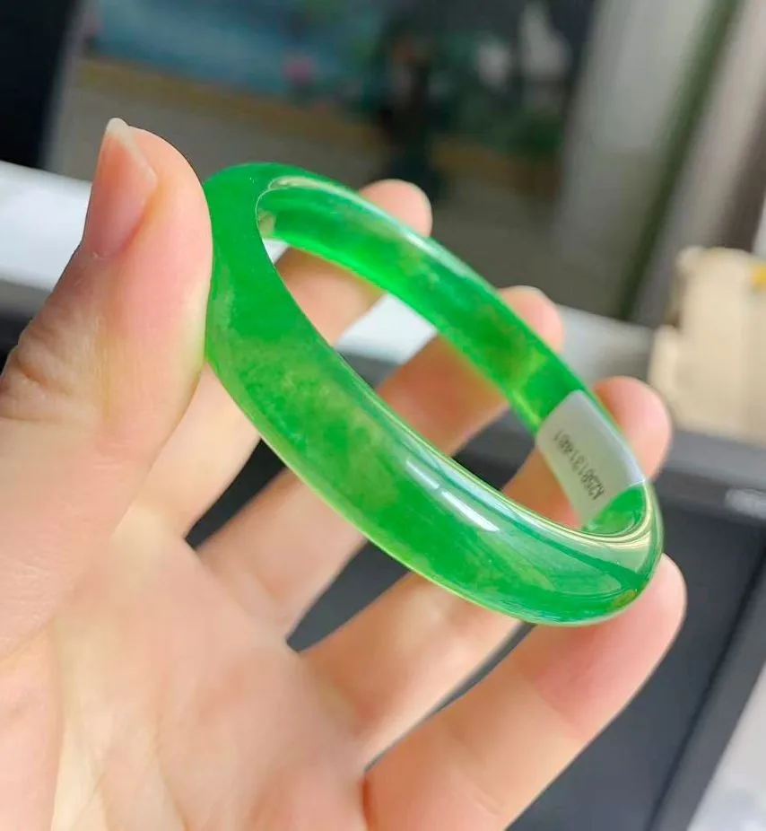 Certified Grade A green 54-64mm Natural Burma Jade jadeite Bangle Bracelet
Certified Grade A green 54-64mm Natural Burma Jade jadeite Bangle Bracelet