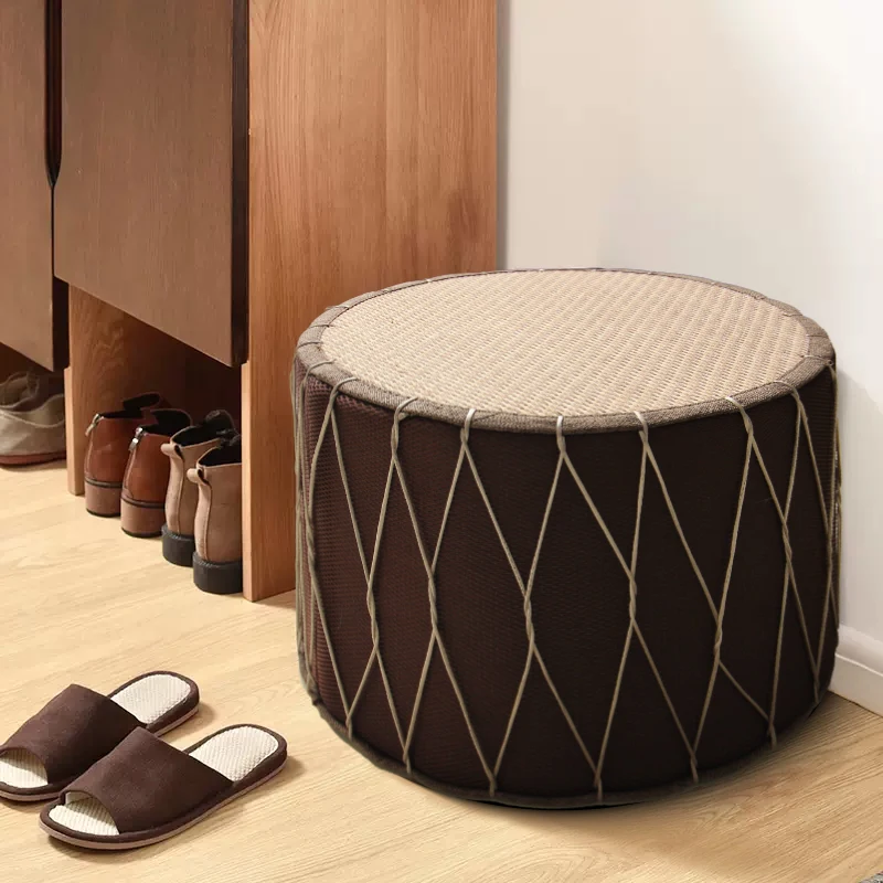 Japanese Entryway Shoe Stool Rattan Tatami Cushion Minimalist Round Pouf Light Luxury Small Footstool for Bedroom Living Room
Japanese Entryway Shoe Stool Rattan Tatami Cushion Minimalist Round Pouf Light Luxury Small Footstool for Bedroom Living Room