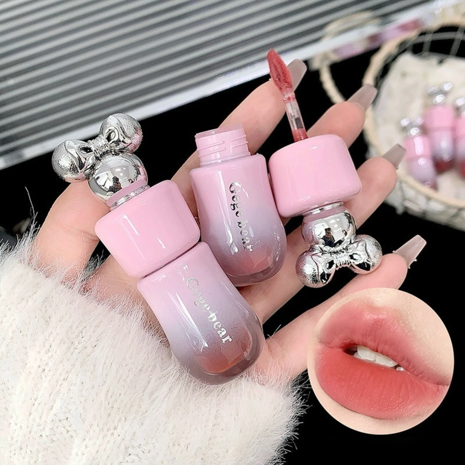 Velvet milk cream lip mud matte makeup improve complexion and show temperament lipstick female Makeup Cosmetics
Velvet milk cream lip mud matte makeup improve complexion and show temperament lipstick female Makeup Cosmetics