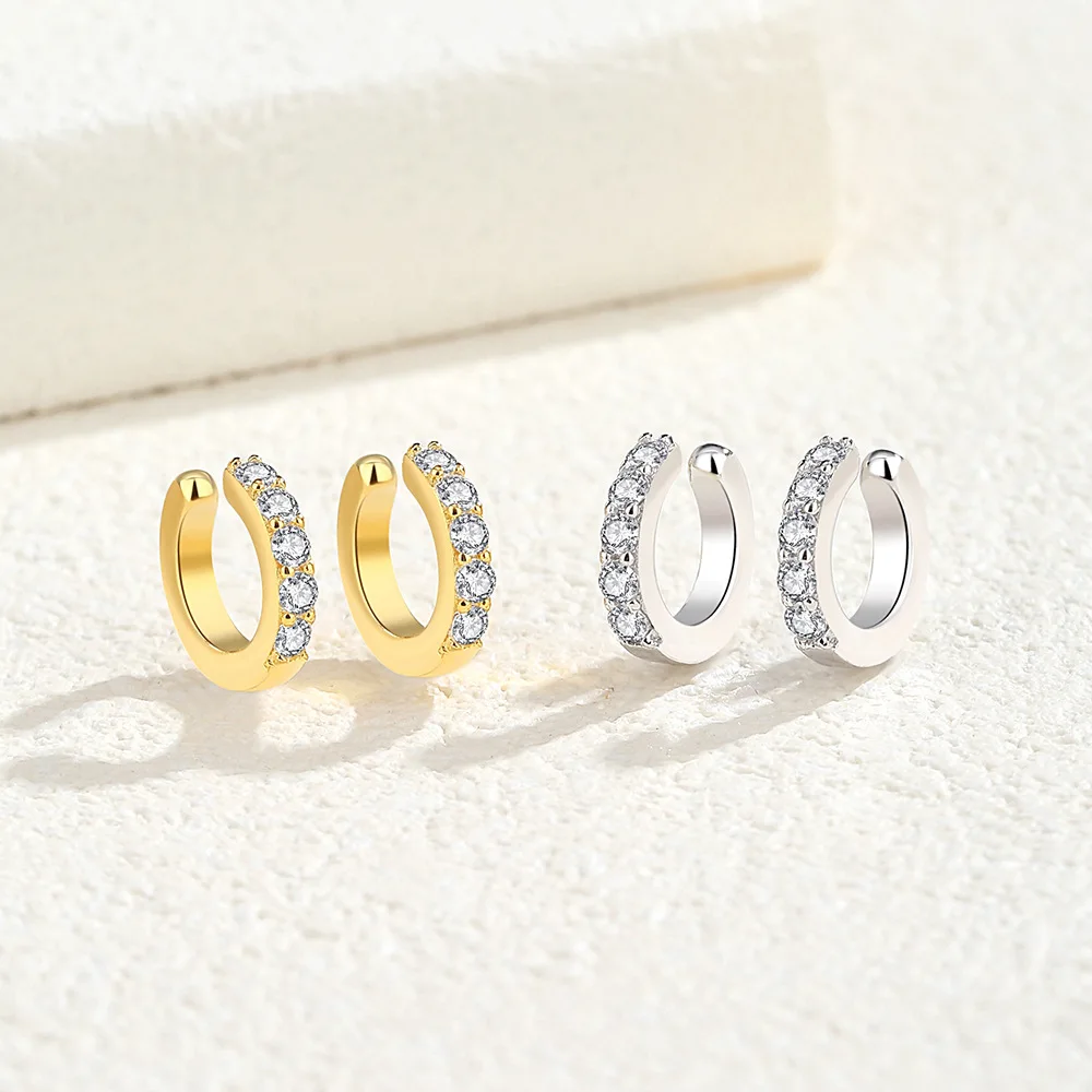 New S925 Silver Simple and Compact Diamond C-shaped Ear Bone Clip Without Ear Holes, High-end Sense Niche Diamond Earrings
New S925 Silver Simple and Compact Diamond C-shaped Ear Bone Clip Without Ear Holes, High-end Sense Niche Diamond Earrings
