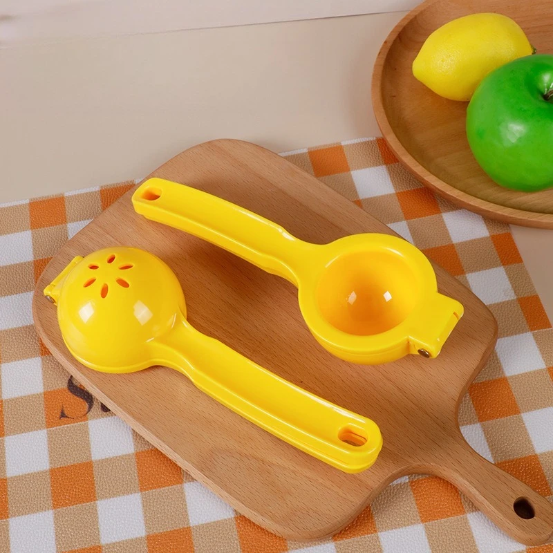 LMM Lemon Juicer Manual Juicer Multifunctional Household Fruit Lemon Clip
LMM Lemon Juicer Manual Juicer Multifunctional Household Fruit Lemon Clip