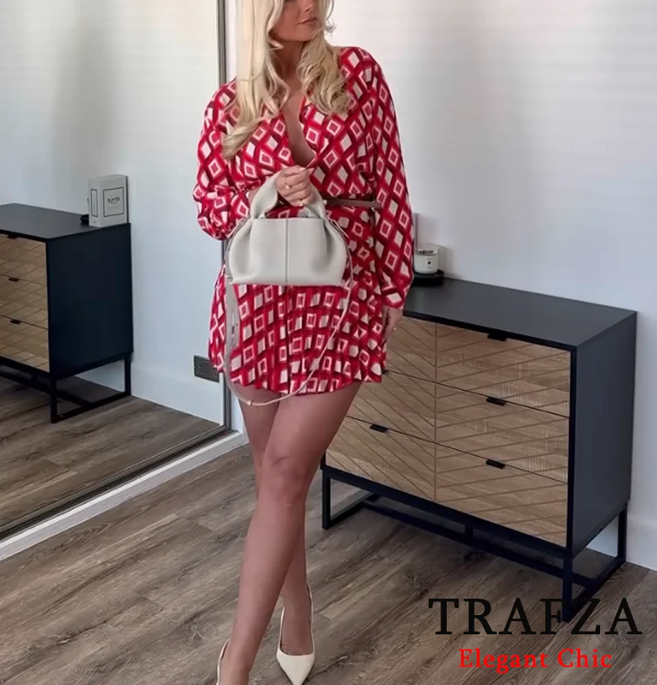 TRAFZA-Women Casual Red Print Set Geometric Printed Button Shirts Belted Mini Skirt 2025 New Fashion Summer High Street Set
TRAFZA-Women Casual Red Print Set Geometric Printed Button Shirts Belted Mini Skirt 2025 New Fashion Summer High Street Set