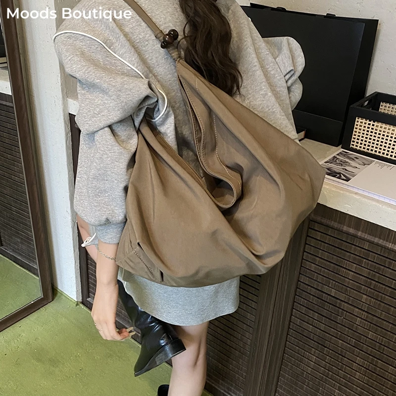 Oversized Shopper Tote Bags For Women Nylon Fabric Lightweight Large Capacity Shoulder Hobo Bag Casual Street Commute Handbags
Oversized Shopper Tote Bags For Women Nylon Fabric Lightweight Large Capacity Shoulder Hobo Bag Casual Street Commute Handbags