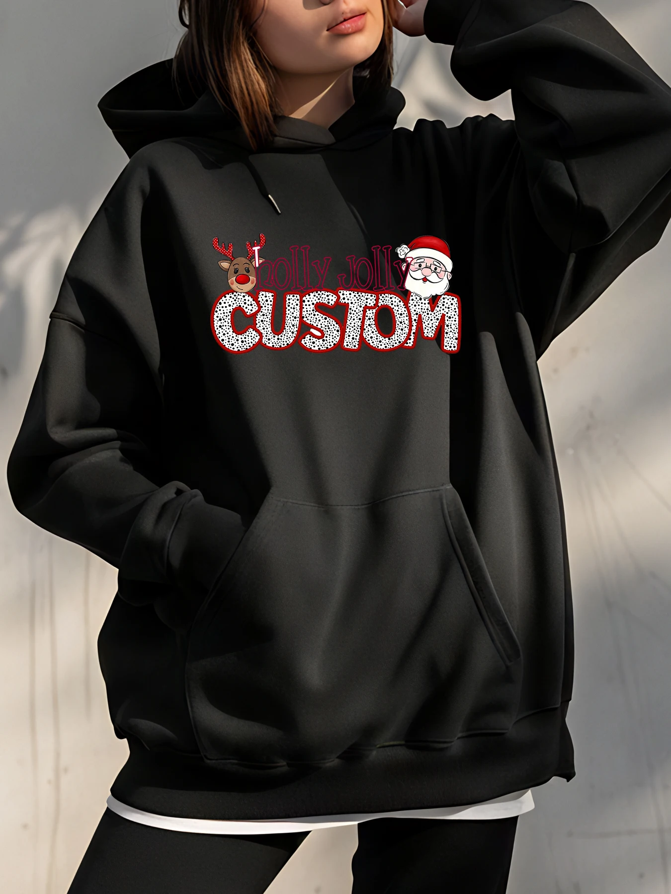 Рождественская толстовка с капюшоном на заказ и принтом оленей Санта-Клауса, унисекс, повседневная праздничная толстовка для женщин и мужчин
Рождественская толстовка с капюшоном на заказ и принтом оленей Санта-Клауса, унисекс, повседневная праздничная толстовка для женщин и мужчин