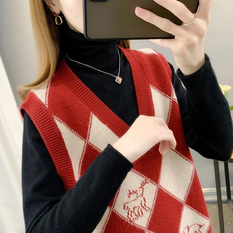 Autumn Winter Women's Vintage Argyle Simple Casual Cute Cartoon Pattern Loose V-neck Knitted Sweater Vest All Match Tops Jumpers
Autumn Winter Women's Vintage Argyle Simple Casual Cute Cartoon Pattern Loose V-neck Knitted Sweater Vest All Match Tops Jumpers