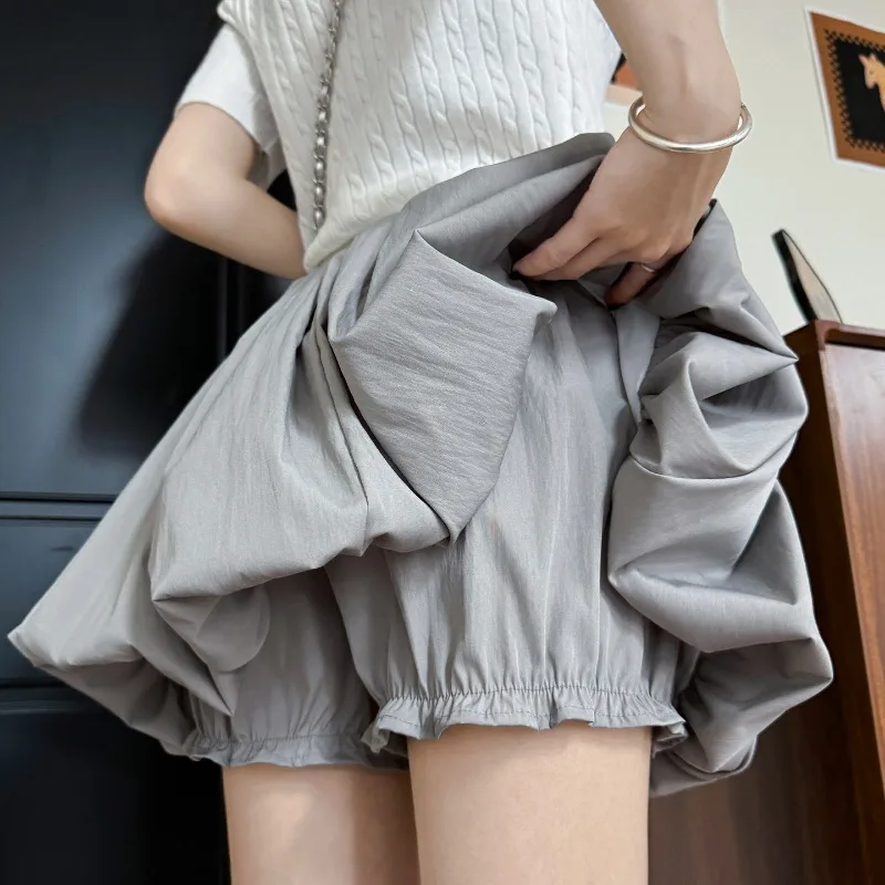 Grey Fluffy Bud Short Skirt Women's Summer Thin 2026 New Gentle A-shaped Skirt
Grey Fluffy Bud Short Skirt Women's Summer Thin 2026 New Gentle A-shaped Skirt