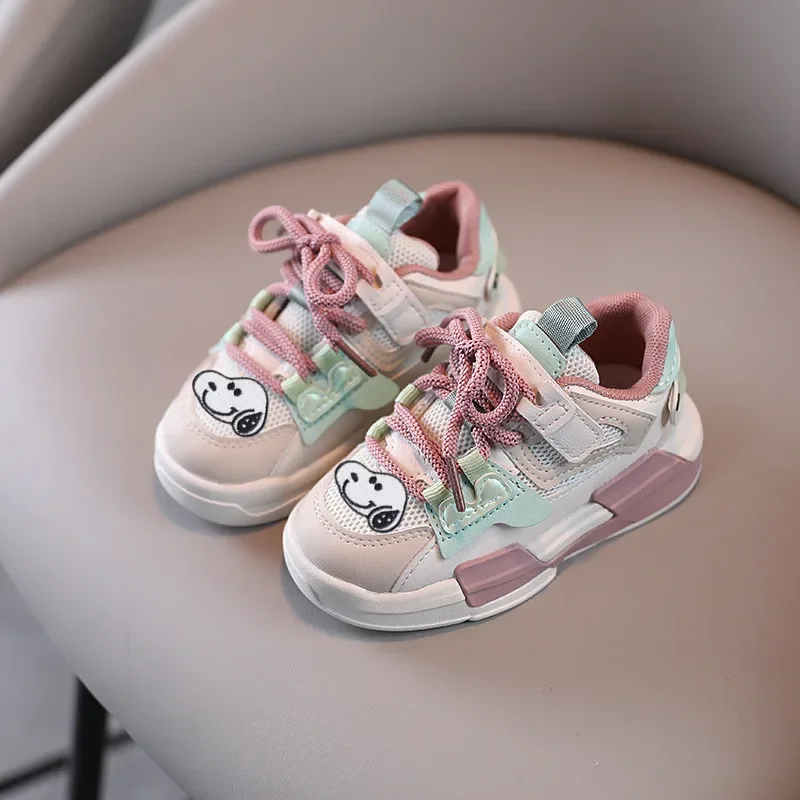 Girls' Board Shoes Soft Sole Sneakers Snoopy Spring and Fall New Children's Sports Shoes Fashion Boys' Breathable Casual Shoes
Girls' Board Shoes Soft Sole Sneakers Snoopy Spring and Fall New Children's Sports Shoes Fashion Boys' Breathable Casual Shoes