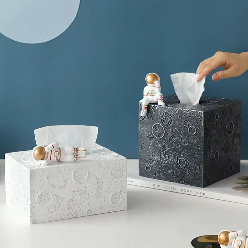 European Resin Tissue Box Living Room Desktop Astronaut Decorative Paper Boxes Hand Carved Tissues Organizer Home Decoration
European Resin Tissue Box Living Room Desktop Astronaut Decorative Paper Boxes Hand Carved Tissues Organizer Home Decoration
