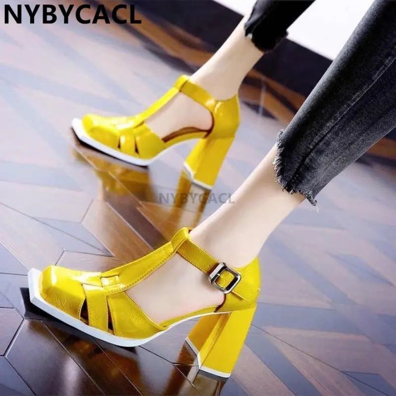 Vintage Closed Toe Thick Sole Sandals Women Breathable Summer Cut-out Shoes Female New Fashion Women Gladiator High heels
Vintage Closed Toe Thick Sole Sandals Women Breathable Summer Cut-out Shoes Female New Fashion Women Gladiator High heels