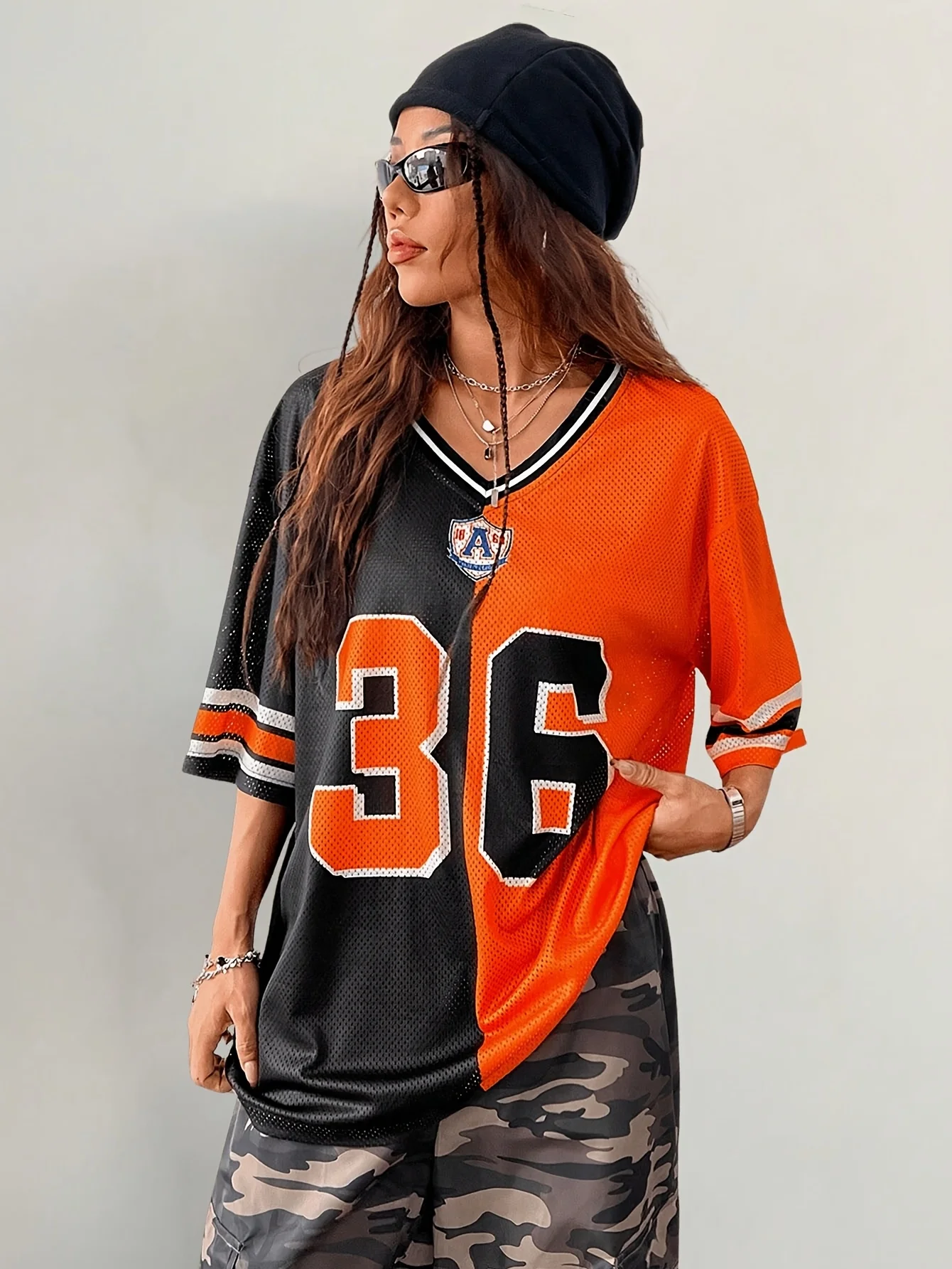 Sporty V-Neck T-Shirt No.36 Pattern Print Color-Blocking Design Summer Casual Sporty Quick-Drying Loose Women's Short Sleeve
Sporty V-Neck T-Shirt No.36 Pattern Print Color-Blocking Design Summer Casual Sporty Quick-Drying Loose Women's Short Sleeve