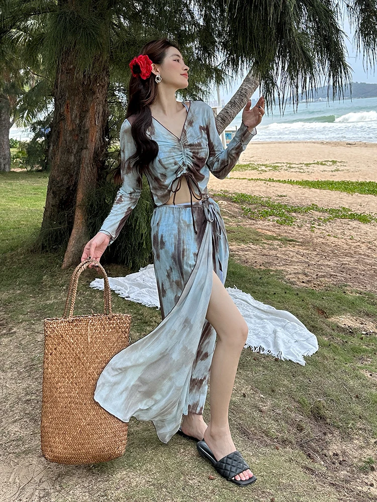 Conservative Long Skirt Bikini Women's Separate Swimwear Sleeveless V-Neck Polyester Fabric with Chest Pad plus Size
Conservative Long Skirt Bikini Women's Separate Swimwear Sleeveless V-Neck Polyester Fabric with Chest Pad plus Size