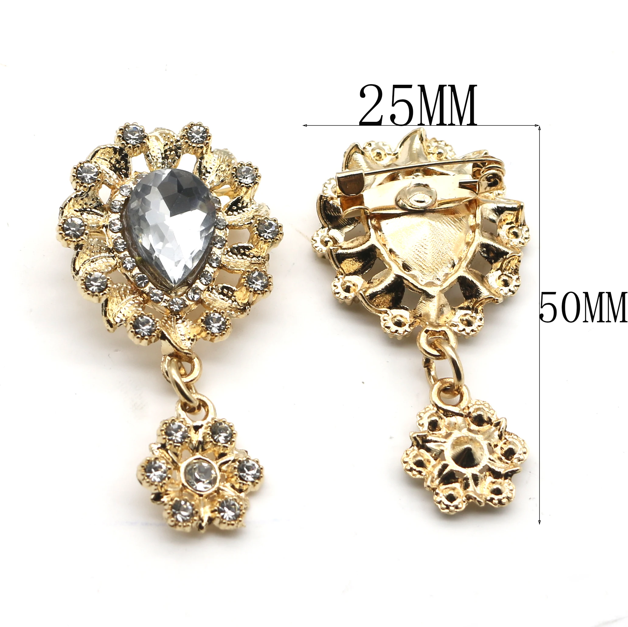 New 50 * 25MM 5-Piece Gold Vintage Alloy Diamond Pendant Brooch Style DIY Decorative Headwear, Shoe Accessories
New 50 * 25MM 5-Piece Gold Vintage Alloy Diamond Pendant Brooch Style DIY Decorative Headwear, Shoe Accessories
