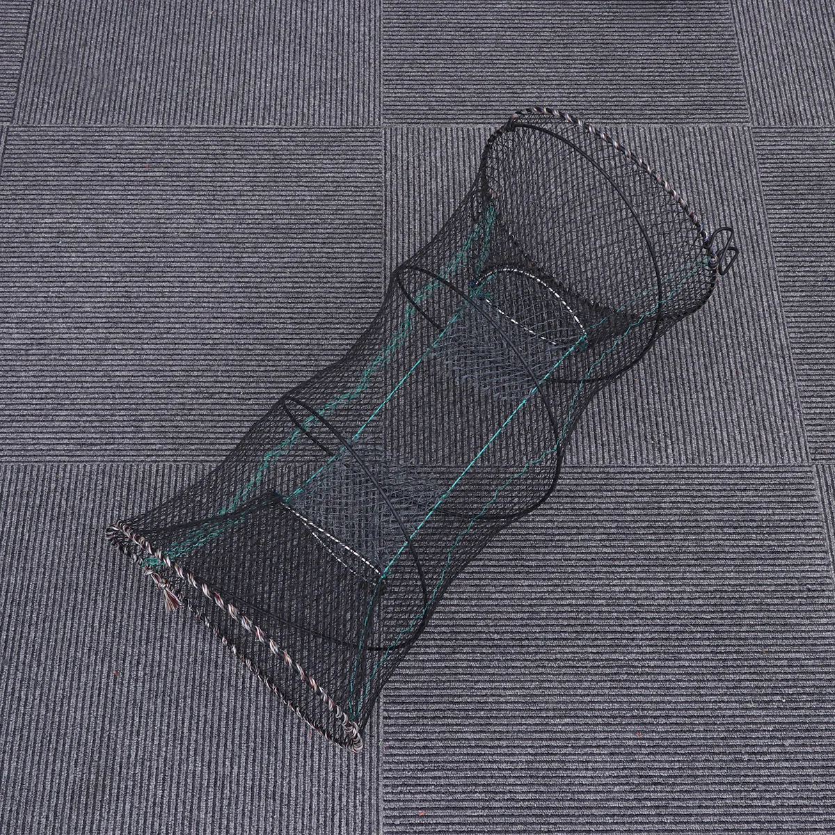 Foldable Bait Cast Mesh Trap Net 30x60cm Portable Fishing Landing Net Shrimp Cage High Precision Material Suitable Saltwater
Foldable Bait Cast Mesh Trap Net 30x60cm Portable Fishing Landing Net Shrimp Cage High Precision Material Suitable Saltwater