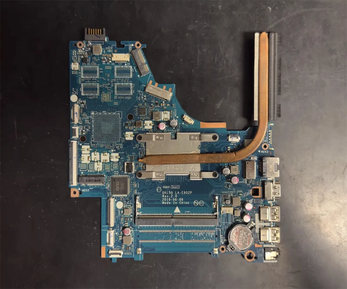 934908-001 934908-501 934908-001 934908-601 For HP 250 G6 15-BS Laptop Motherboard LA-E802P I5-8250U 100% Full Tested
934908-001 934908-501 934908-001 934908-601 For HP 250 G6 15-BS Laptop Motherboard LA-E802P I5-8250U 100% Full Tested