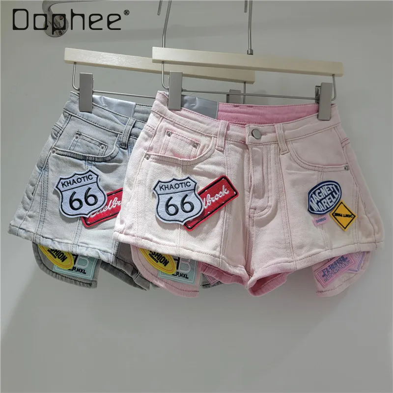 2026 Summer New Splicing Embroidered Letter Badge Patch High Waist Thin Denim Shorts Hot Pants Women Denim Shorts
2026 Summer New Splicing Embroidered Letter Badge Patch High Waist Thin Denim Shorts Hot Pants Women Denim Shorts