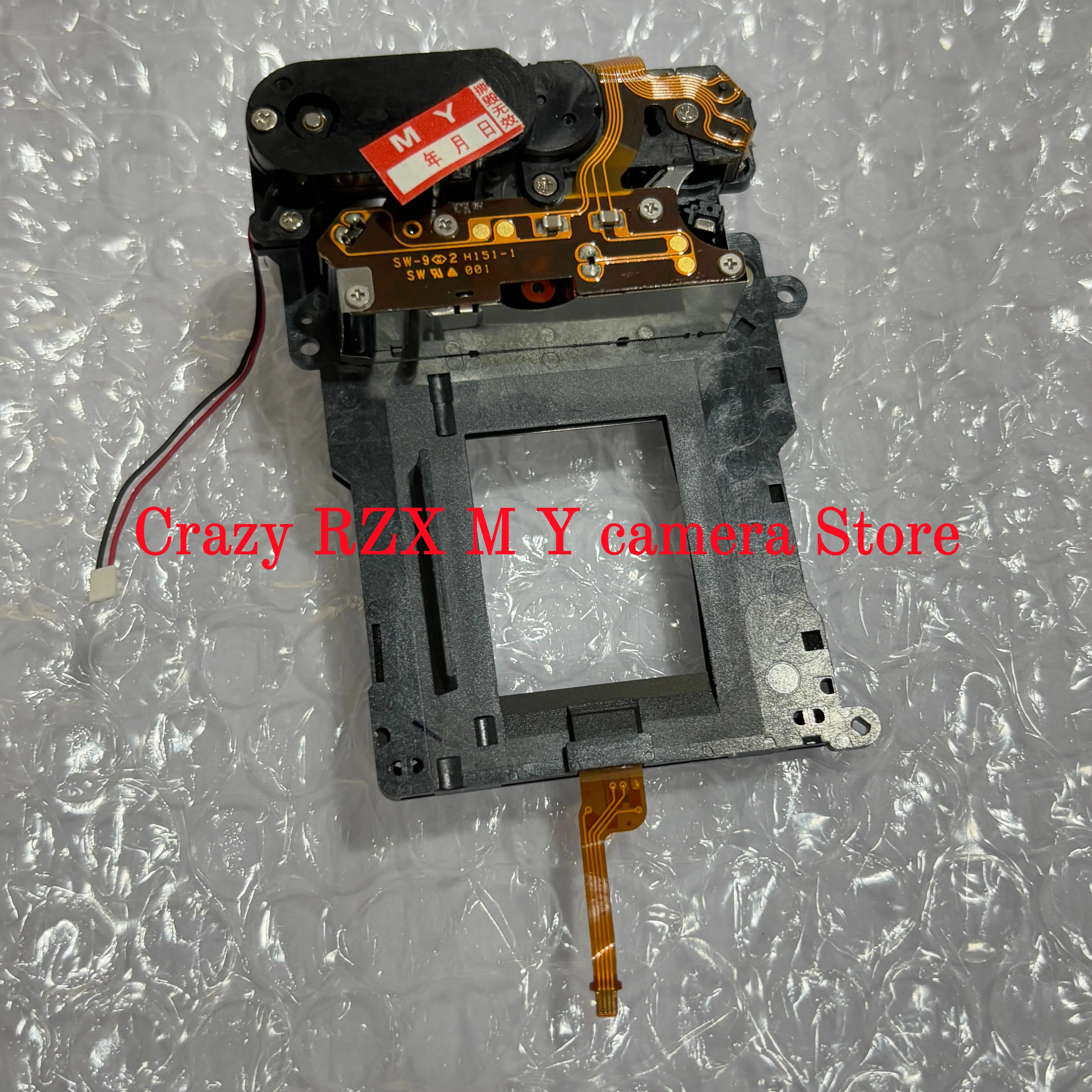 Shutter Unit with Blade Curtain Motor Accessories for Nikon D500 D7500 Camera Repair Spare Part
Shutter Unit with Blade Curtain Motor Accessories for Nikon D500 D7500 Camera Repair Spare Part