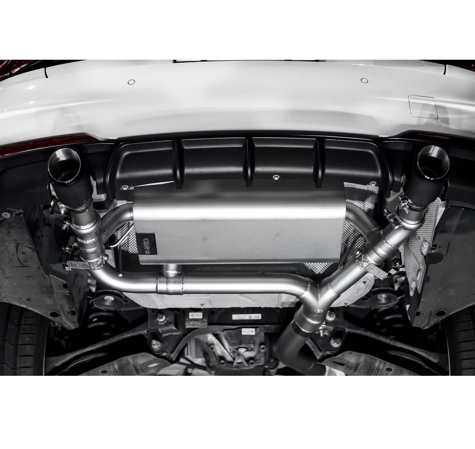 Factory Price Top Quality Outstanding Sounds Catback Exhaust Muffler Pipes with Valve Control for F30 340i
Factory Price Top Quality Outstanding Sounds Catback Exhaust Muffler Pipes with Valve Control for F30 340i