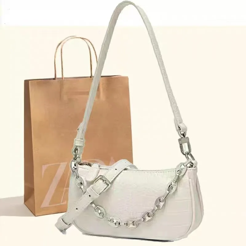Women's Bag New Axillary Sticks Chain Shoulder Shoulder Hand Handromed Handicap Crocodile Pattern Small Bag
Women's Bag New Axillary Sticks Chain Shoulder Shoulder Hand Handromed Handicap Crocodile Pattern Small Bag
