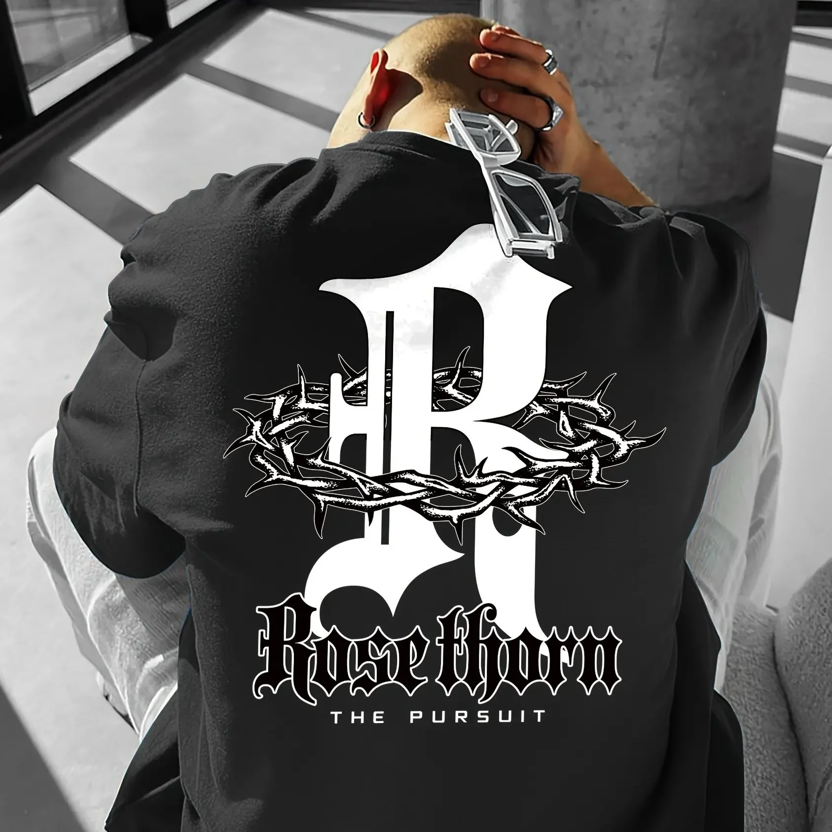 Hot Selling Fashionable Men's Casual T-shirt Soft and Breathable Round Neck Short Sleeved T-shirt Hip-hop Men's and Women's Top
Hot Selling Fashionable Men's Casual T-shirt Soft and Breathable Round Neck Short Sleeved T-shirt Hip-hop Men's and Women's Top