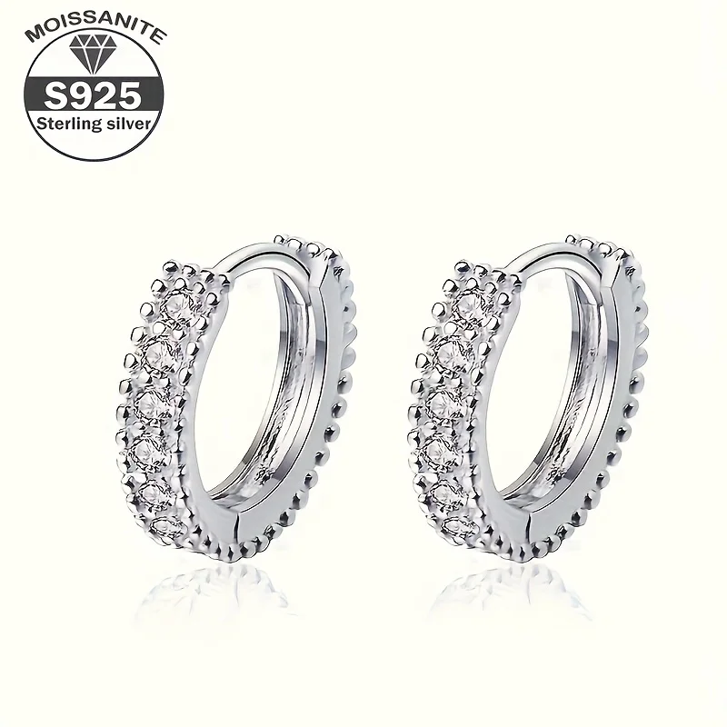 2pcs S925 Sterling silver simple earrings high-end moissanite versatile niche light luxury u-shaped earrings 0. 14ct
2pcs S925 Sterling silver simple earrings high-end moissanite versatile niche light luxury u-shaped earrings 0. 14ct