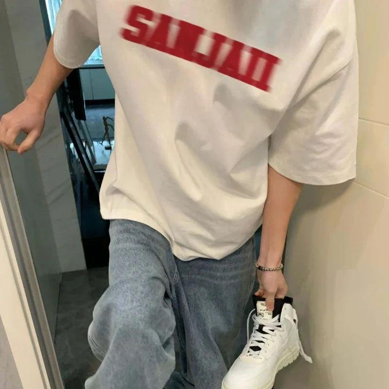 EBAIHUI American Vintage Letter Print White T-shirt Summer Loose Hong Kong Style Men's T Shirt Round Neck Versatile Casual Tee
EBAIHUI American Vintage Letter Print White T-shirt Summer Loose Hong Kong Style Men's T Shirt Round Neck Versatile Casual Tee