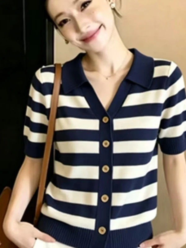 Summer 2026 Women's Korean Style Striped Short Sleeve Knitted T-Shirt round Neck Slimming Versatile Fashionable Top
Summer 2026 Women's Korean Style Striped Short Sleeve Knitted T-Shirt round Neck Slimming Versatile Fashionable Top