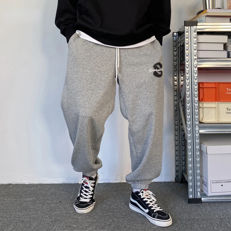 Fashion Streetwear Loose Plus Size Sweatpants Hip Hop Couple Casual Sports Jogging Pants Harajuku Oversized Joggers
Fashion Streetwear Loose Plus Size Sweatpants Hip Hop Couple Casual Sports Jogging Pants Harajuku Oversized Joggers