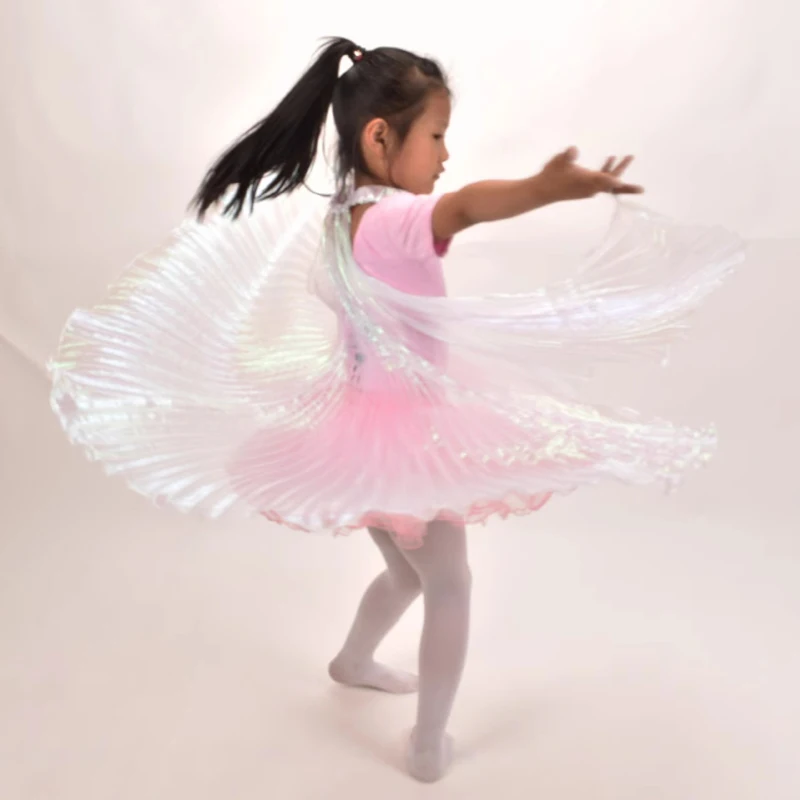 Children's Dance Performance Cloak Kids Hand Hooked Iridescent Yarn Wing Belly Dance Performance Fantasy Props Hanging Neck Wing
Children's Dance Performance Cloak Kids Hand Hooked Iridescent Yarn Wing Belly Dance Performance Fantasy Props Hanging Neck Wing