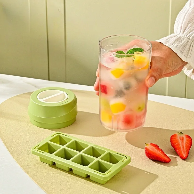 Multifunctional Rotary Ice Cube Maker Cup for Ice Making Large Capacity Portable Kitchen Tool Reusable Ice Mold for Home Bar
Multifunctional Rotary Ice Cube Maker Cup for Ice Making Large Capacity Portable Kitchen Tool Reusable Ice Mold for Home Bar