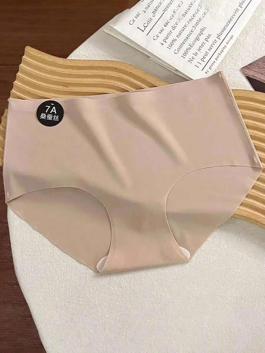 6PCS Seamless Comfortable Briefs Solid Color Womens Underwear
6PCS Seamless Comfortable Briefs Solid Color Womens Underwear