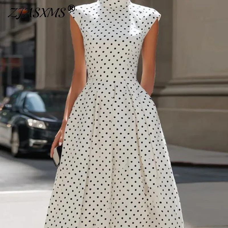 Spring Stand Collar High Waist Maxi Dress Woman Chic Polka Dot Print A-Line Hem Long Dresses Summer Sleeveless Pocket Boho Dress
Spring Stand Collar High Waist Maxi Dress Woman Chic Polka Dot Print A-Line Hem Long Dresses Summer Sleeveless Pocket Boho Dress
