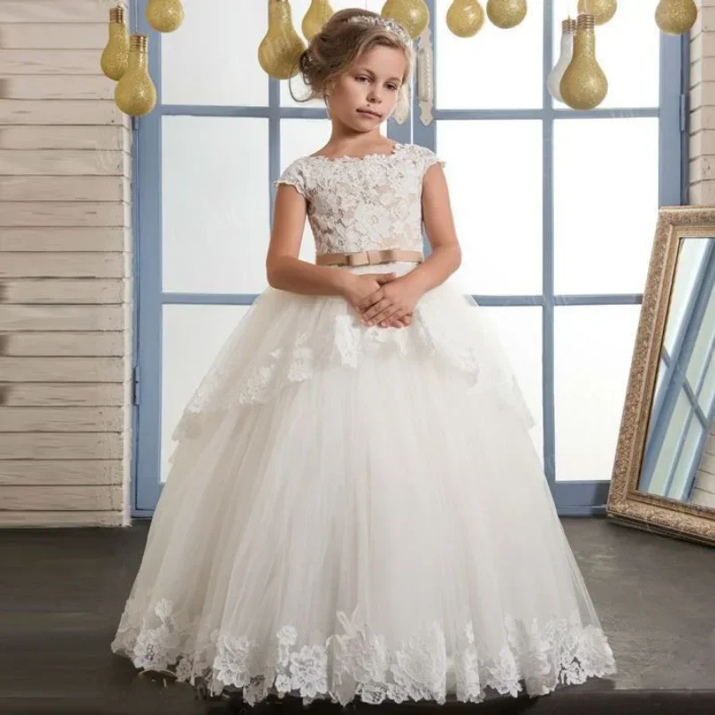 Tulle Flower Girl Dresses Puffy Appliques Lace With Bow Sleeveless For Weddings Birthday Party Pageant First Communion Gowns
Tulle Flower Girl Dresses Puffy Appliques Lace With Bow Sleeveless For Weddings Birthday Party Pageant First Communion Gowns
