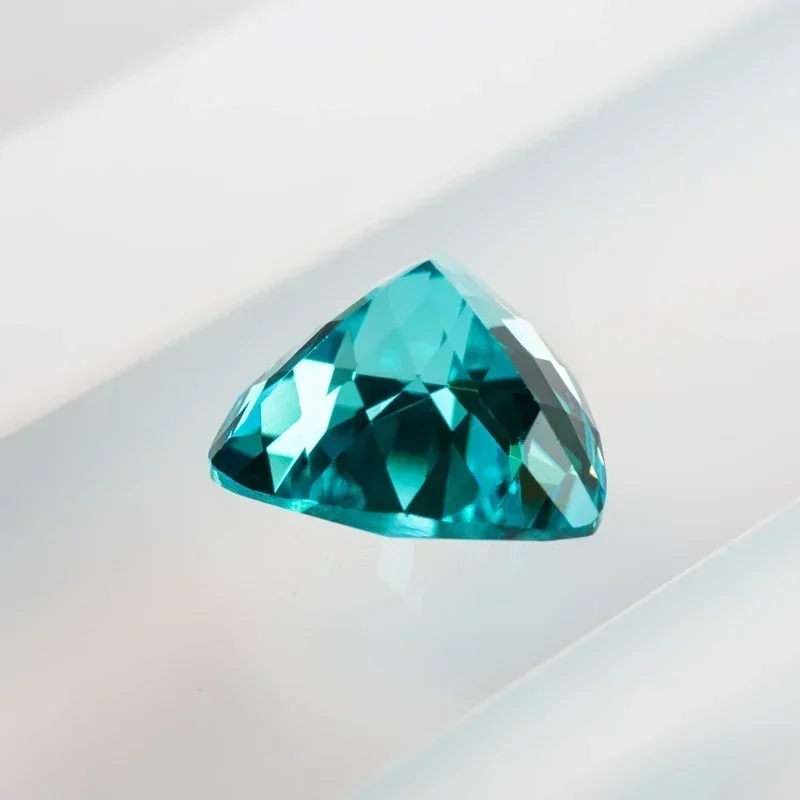 Top Lab Grown Sapphire Paraiba Fat Triangle Size 6x6mm VVS1 Charms Diy Advanced Jewelry Making Materials Selectable AGL Certific
Top Lab Grown Sapphire Paraiba Fat Triangle Size 6x6mm VVS1 Charms Diy Advanced Jewelry Making Materials Selectable AGL Certific
