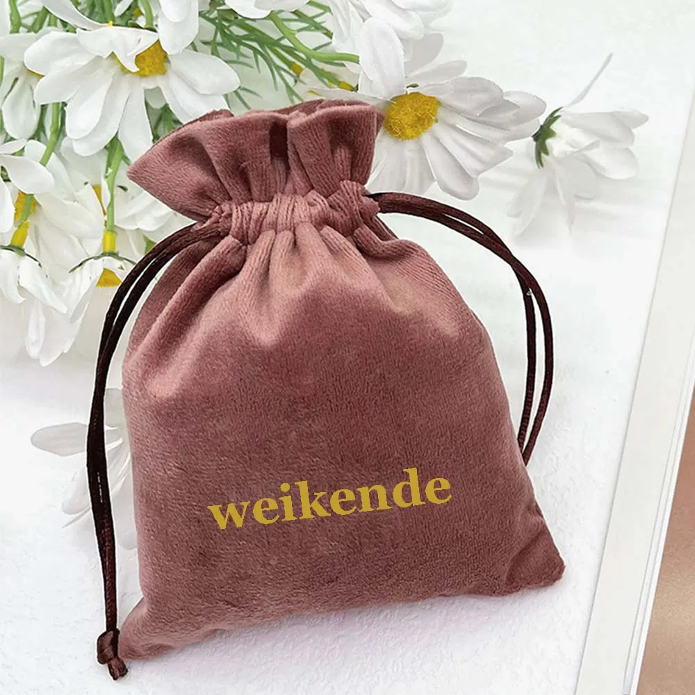 50 шт. персонализированная бархатная сумка на шнурке для хранения ювелирных изделий сотового телефона, планшета, роскошная мягкая сумка с индивидуальным логотипом, пылезащитная упаковка 
50 шт. персонализированная бархатная сумка на шнурке для хранения ювелирных изделий сотового телефона, планшета, роскошная мягкая сумка с индивидуальным логотипом, пылезащитная упаковка