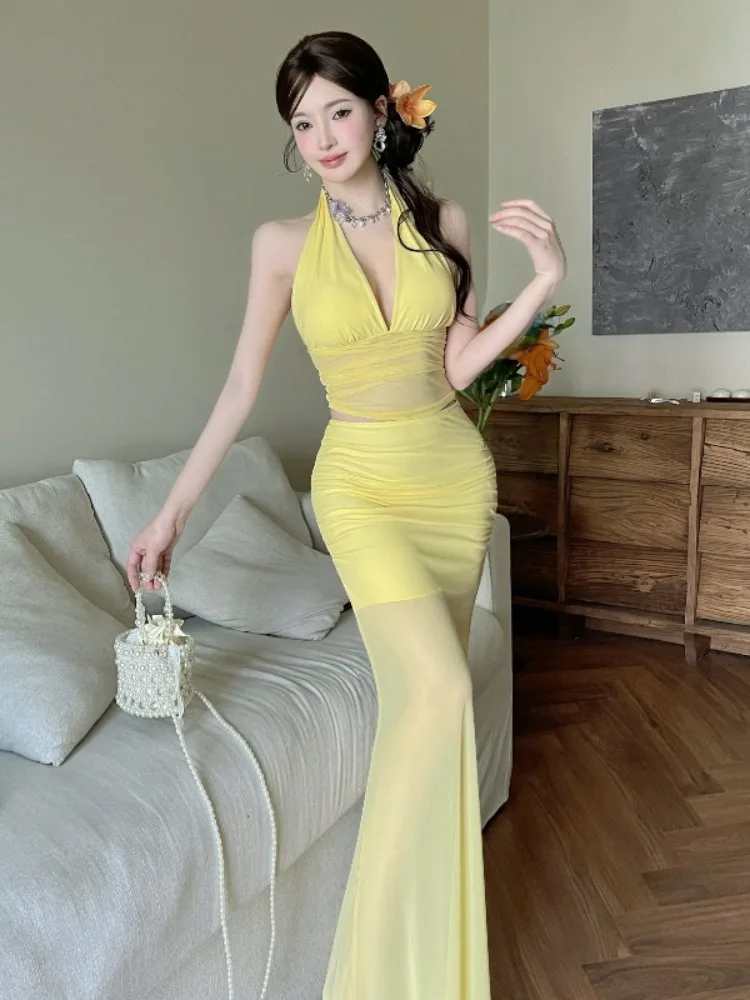 Summer Sexy Spicy Girl Beach Atmosphere Pure Desire See through Top Half Skirt Vacation Style Wrap around Long Skirt Set
Summer Sexy Spicy Girl Beach Atmosphere Pure Desire See through Top Half Skirt Vacation Style Wrap around Long Skirt Set