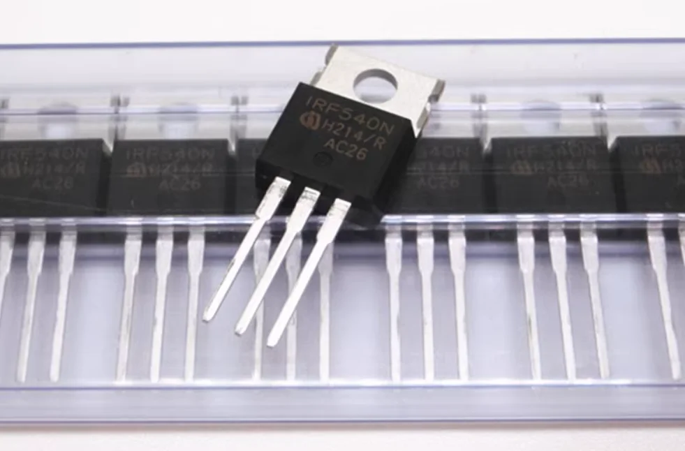 30pcs/lot original IR IRFXXXXPBF TO-220 MOSFET N/P-channel free shipping
30pcs/lot original IR IRFXXXXPBF TO-220 MOSFET N/P-channel free shipping