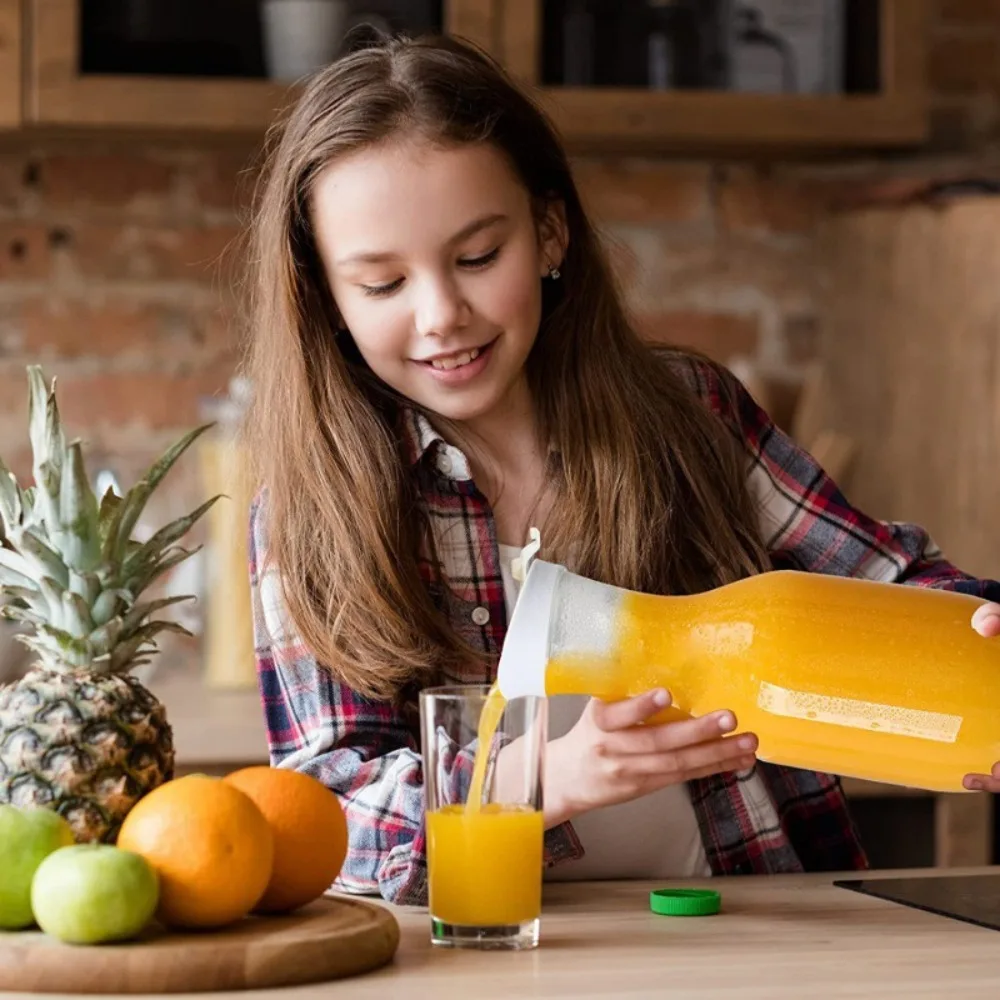 2 шт., прочная бутылка для сока на 50 унций, прозрачная пластиковая бутылка для воды большой емкости с откидной крышкой, кувшин для чая, летняя
2 шт., прочная бутылка для сока на 50 унций, прозрачная пластиковая бутылка для воды большой емкости с откидной крышкой, кувшин для чая, летняя