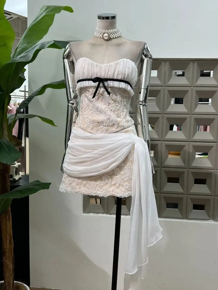 New Summer Embroidered Lace Women's Top Skirt Dress Set Sexy Strapless Backless Party Sets Elegant Birthday Outfit 2025 New
New Summer Embroidered Lace Women's Top Skirt Dress Set Sexy Strapless Backless Party Sets Elegant Birthday Outfit 2025 New