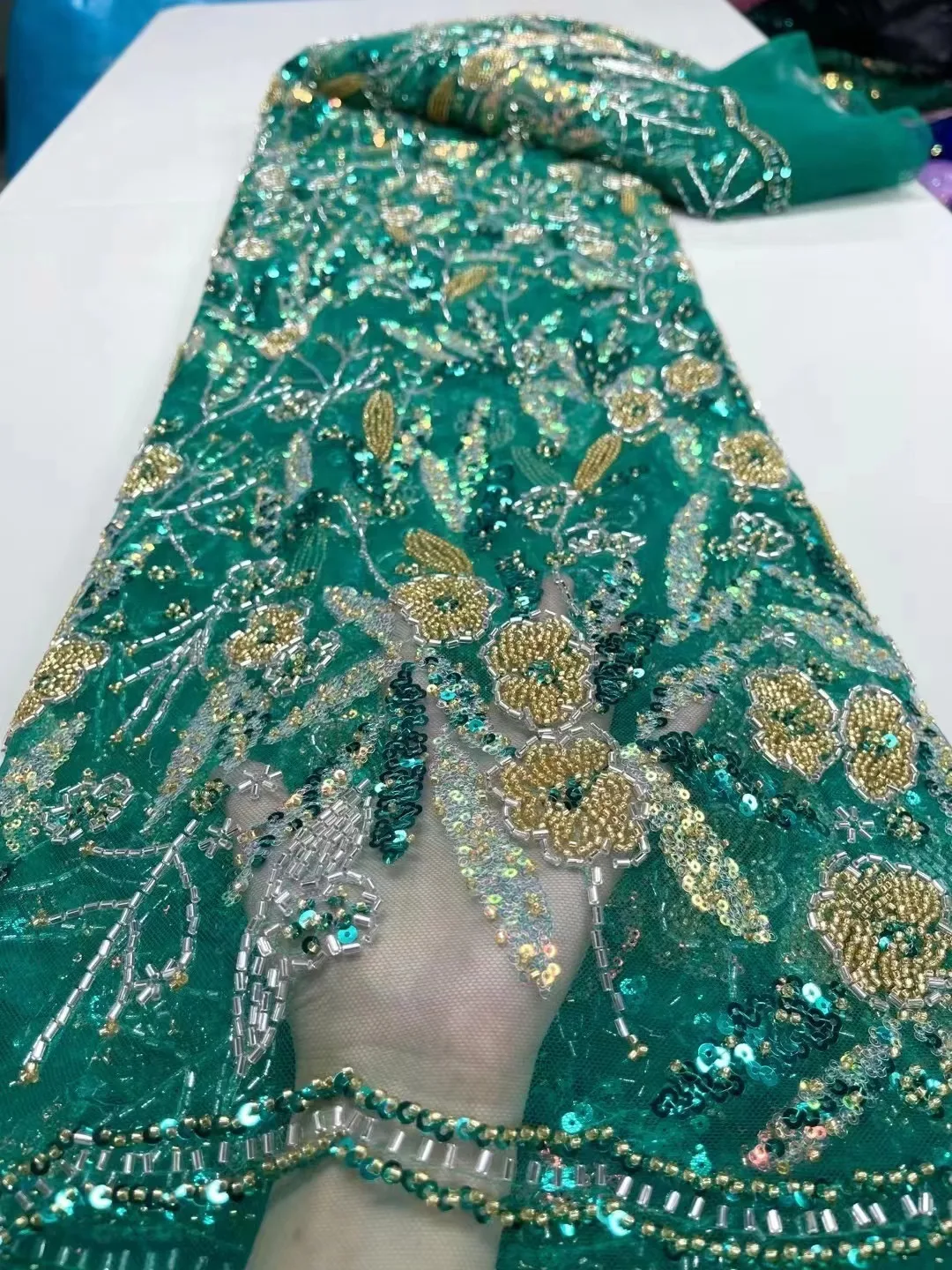 African Sequins Lace Fabric 2024 High Quality Handmade Beaded Mesh Lace Nigerian French Tulle Lace Material For Wedding Dress
African Sequins Lace Fabric 2024 High Quality Handmade Beaded Mesh Lace Nigerian French Tulle Lace Material For Wedding Dress