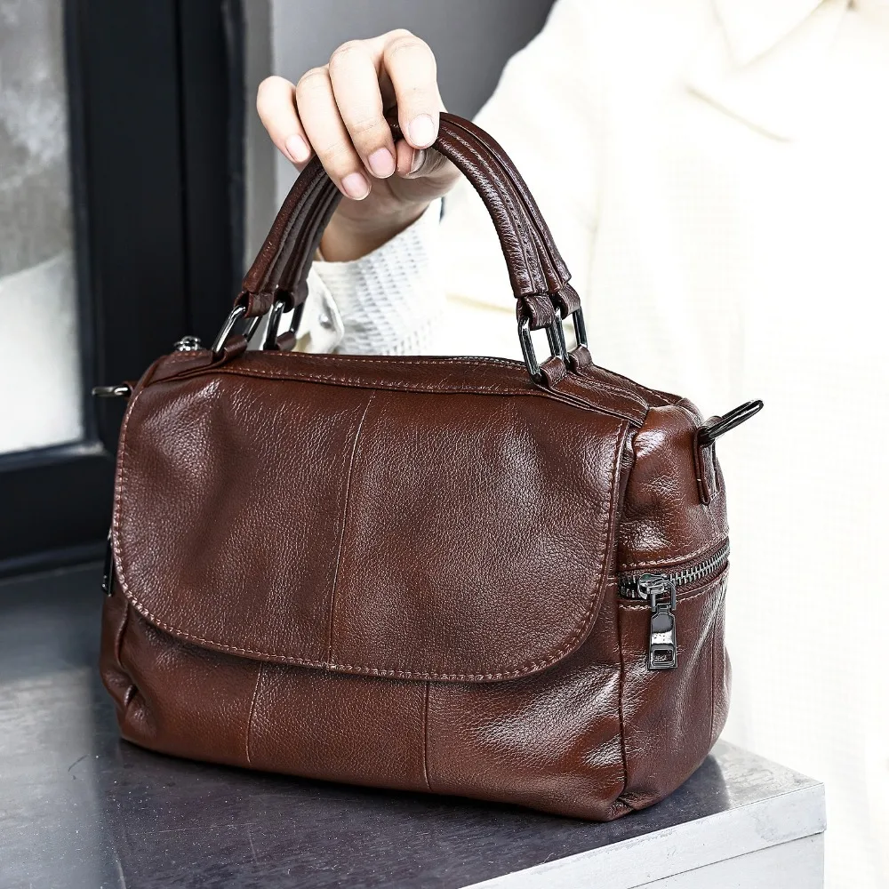 Natural Cowhide Leather Top-Handle Bag, Solid Color Shoulder Crossbody Purse, Women's Zipper Tote Handbag
Natural Cowhide Leather Top-Handle Bag, Solid Color Shoulder Crossbody Purse, Women's Zipper Tote Handbag