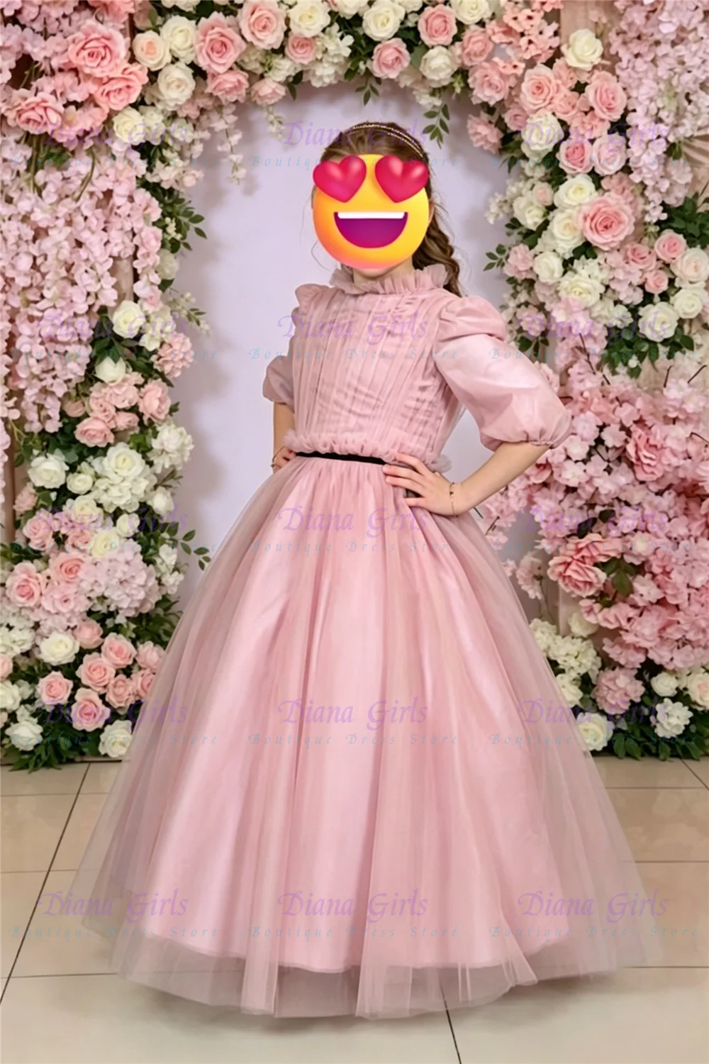 Lovely Quality Pink Tulle Flower Girl Dress Fluffy with Exquisite Pleated Design for Kids Birthday Party Evening Ball Gowns
Lovely Quality Pink Tulle Flower Girl Dress Fluffy with Exquisite Pleated Design for Kids Birthday Party Evening Ball Gowns