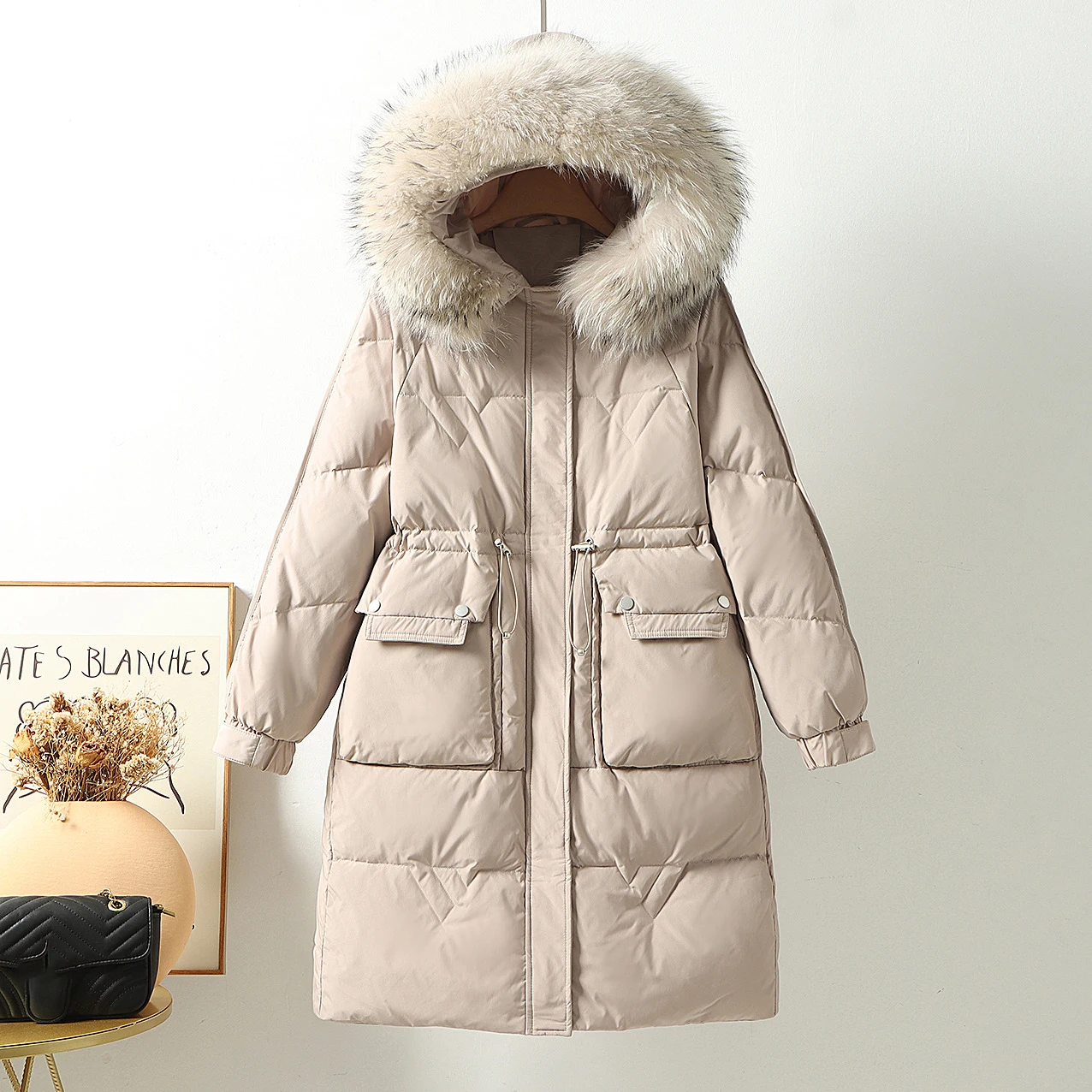 Women's Mid-length Down Jacket Puffly Real Fur Collar Versatile White Duck Down Thicked Jacket Winter Fashion Warm Hooded Parkas
Women's Mid-length Down Jacket Puffly Real Fur Collar Versatile White Duck Down Thicked Jacket Winter Fashion Warm Hooded Parkas